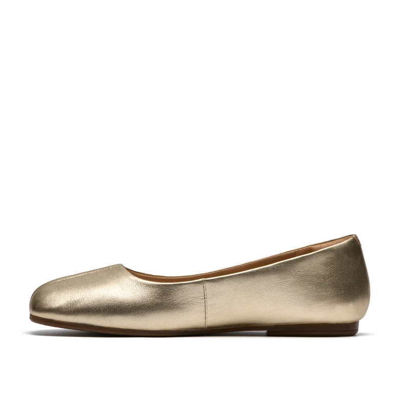 كلاركس Livia Lily Gold Leather